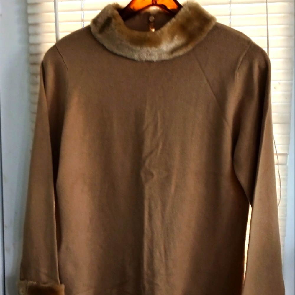 Persuit Limited Sweater